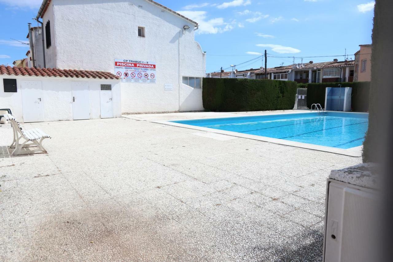 Appartement Orlina à Empuriabrava Extérieur photo