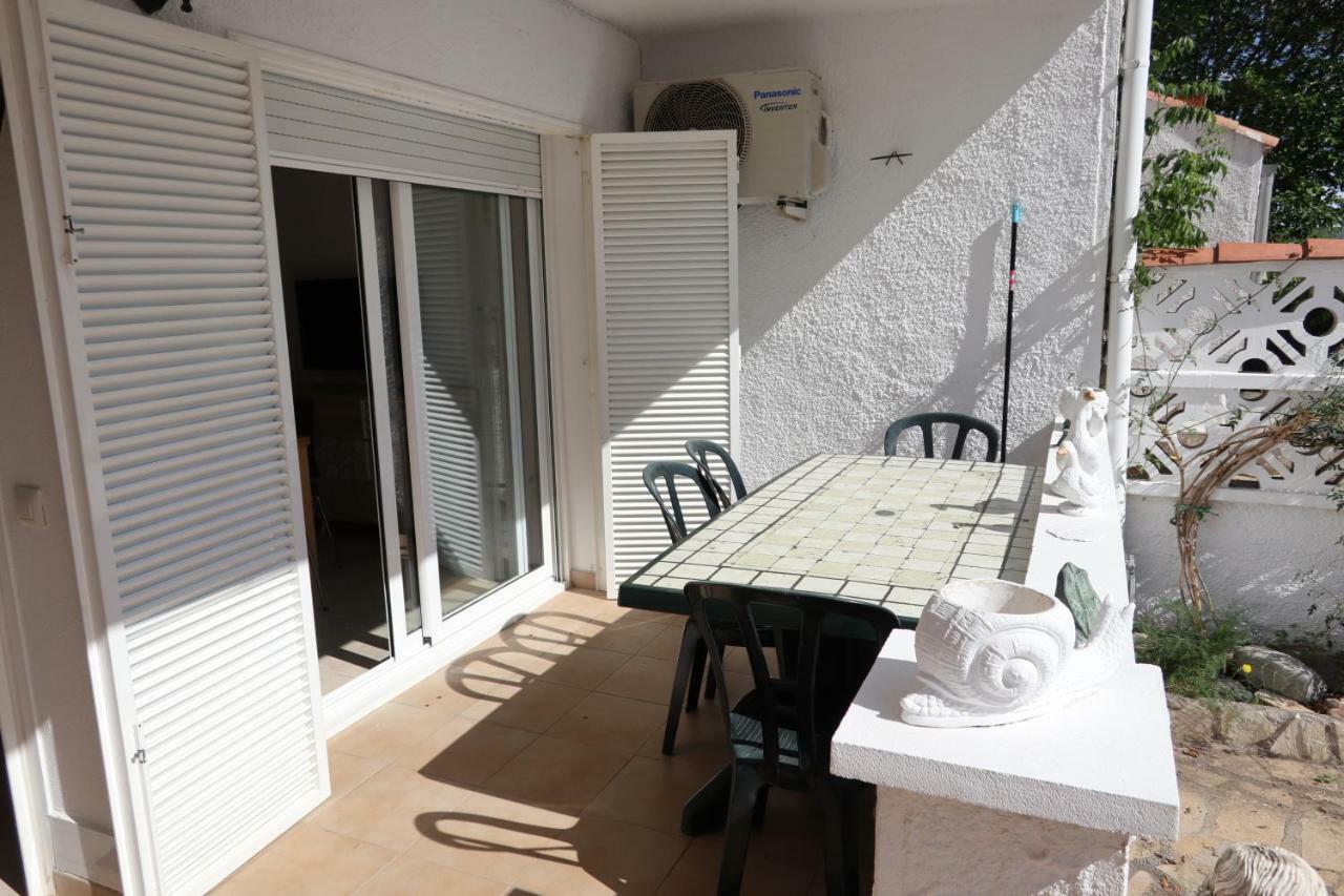 Appartement Orlina à Empuriabrava Extérieur photo